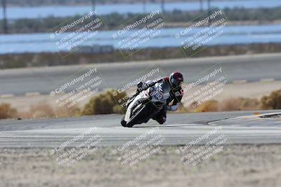 media/Nov-16-2025-Race Pace (Sun) [[8c5fa54630]]/Verified Riders/3-Turn 14 (1045am)/